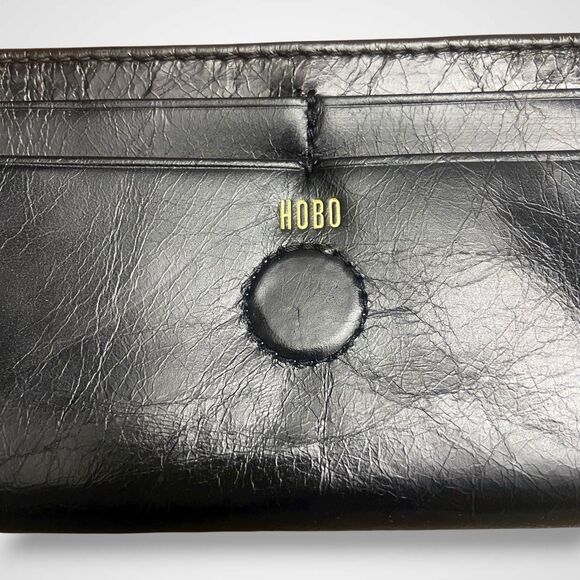 Hobo Continental Wallet Black Genuine Leather Long Bifold with Magnetic Closure - Picture 4 of 10
